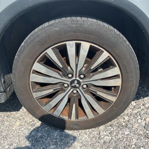 صورة مصغرة 20 لـ 2019 Mitsubishi OUTLANDER SE