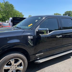 FORD F-150 LARIAT - 2