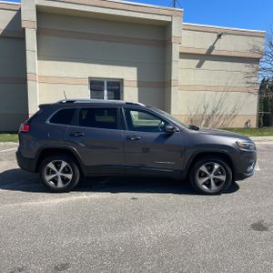JEEP CHEROKEE LIMITED - 10