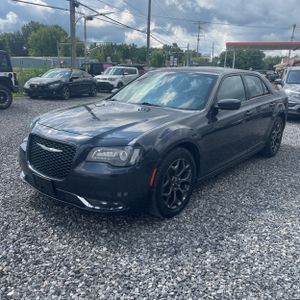 2018 Chrysler 300 S 照片 1