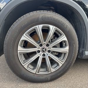 2026 Mercedes-BENZ GLC thumbnail 17