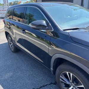 2018 Toyota HIGHLANDER LE thumbnail 13