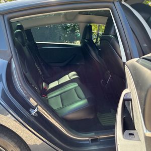 صورة مصغرة 35 لـ 2025 Tesla MODEL 3 LONG RANGE