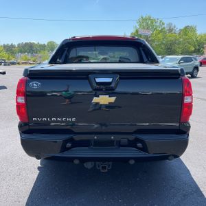 CHEVROLET AVALANCHE LTZ BLACK DIAMOND - 7