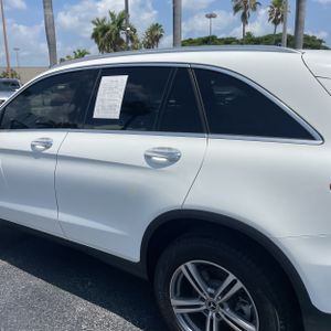 2022 Mercedes-BENZ GLC photo 6