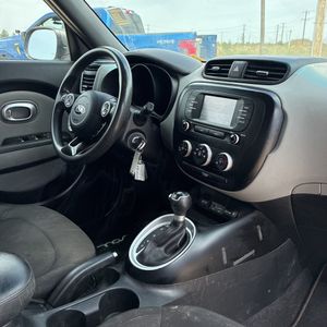 2019 KIA SOUL BASE — миниатюра 35