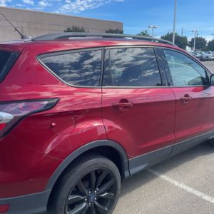 FORD ESCAPE TITANIUM - 9