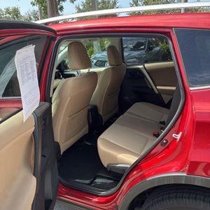 صورة مصغرة 34 لـ 2013 Toyota RAV4 XLE