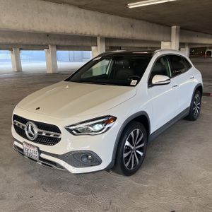 2021 Mercedes-BENZ GLA photo 1