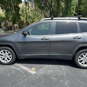 صورة 4 لـ 2015 JEEP CHEROKEE LATITUDE