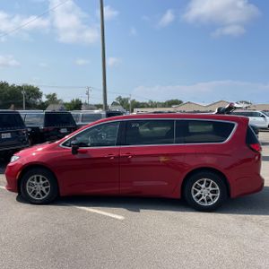 2025 Chrysler PACIFICA SELECT 照片 3