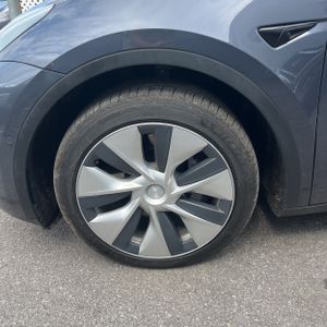 2021 Tesla MODEL Y LONG RANGE — миниатюра 17