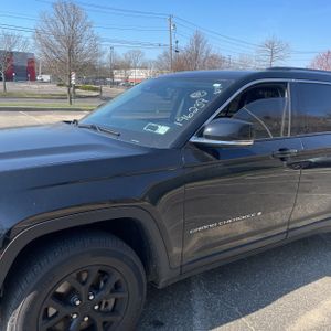 JEEP GRAND CHEROKEE L LIMITED - 2