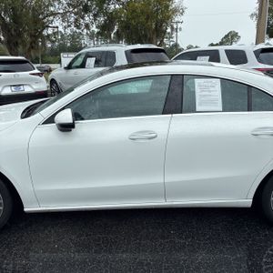 2022 Mercedes-BENZ CLA photo 4