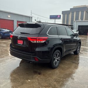TOYOTA HIGHLANDER - 7