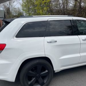 JEEP GRAND CHEROKEE OVERLAND - 9