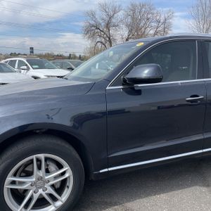 AUDI Q5 2.0T PREMIUM - 2