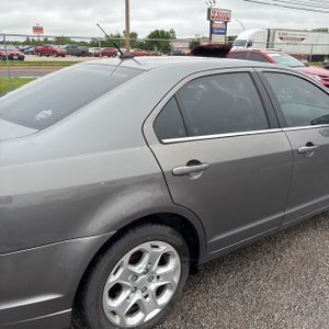 FORD FUSION SE - 9