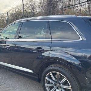 AUDI Q7 3.0T PREMIUM - 6