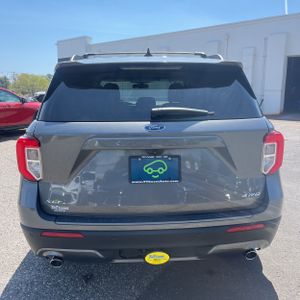 FORD EXPLORER XLT - 7