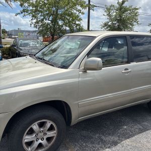 TOYOTA HIGHLANDER - 2