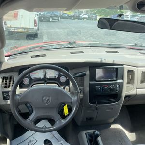 2003 Dodge RAM 1500 ST 缩略图 32