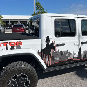 JEEP GLADIATOR MOJAVE - 9