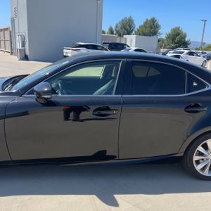 LEXUS IS 250 BASE - 4