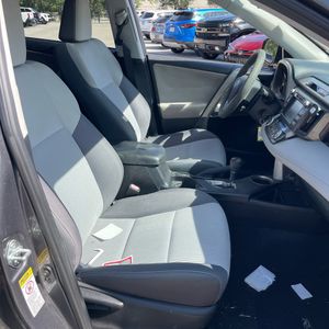 صورة مصغرة 33 لـ 2014 Toyota RAV4 XLE
