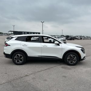 KIA SPORTAGE - 10