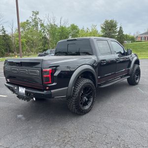 FORD F-150 RAPTOR - 8