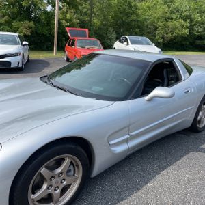 صورة 2 لـ 2003 Chevrolet CORVETTE BASE