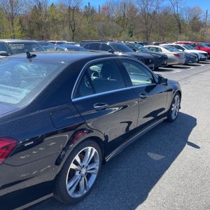 MERCEDES-BENZ E-CLASS - 9