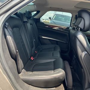 2016 Lincoln MKZ BASE — миниатюра 35