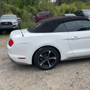 FORD MUSTANG ECOBOOST - 9