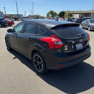 FORD FOCUS SE - 5