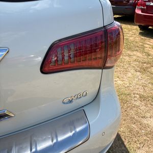 2015 Infiniti QX80 BASE — фото 23