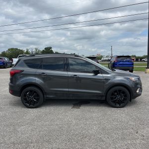 FORD ESCAPE SE - 10