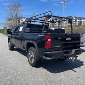 CHEVROLET SILVERADO 2500HD CUSTOM - 5