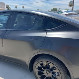 TESLA MODEL Y LONG RANGE - 6