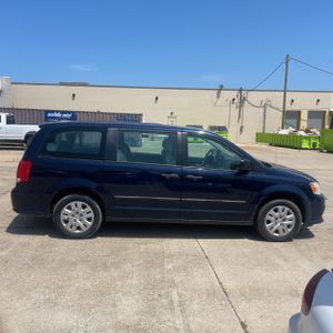 2016 Dodge GRAND CARAVAN AMERICAN VALUE PKG — фото 10