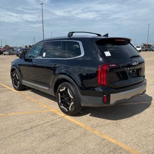 صورة 5 لـ 2025 KIA TELLURIDE S