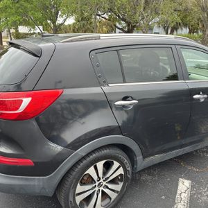 KIA SPORTAGE EX - 9