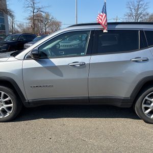JEEP COMPASS LATITUDE LUX - 4