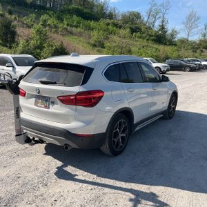 BMW X1 XDRIVE28I - 8