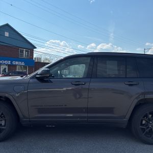 JEEP GRAND CHEROKEE 4XE 4D SUV 4WD - 4