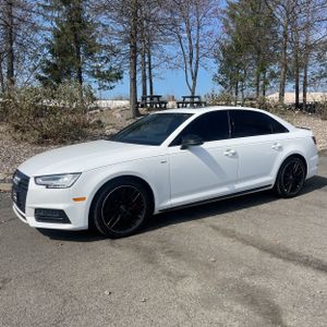 AUDI A4 2.0T PREMIUM - 1