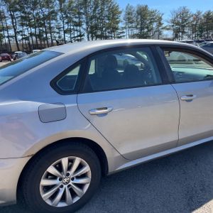 VOLKSWAGEN PASSAT S PZEV - 9