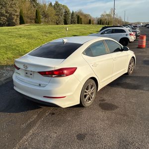 HYUNDAI ELANTRA SEL - 8