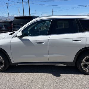 BMW X1 XDRIVE28I - 4